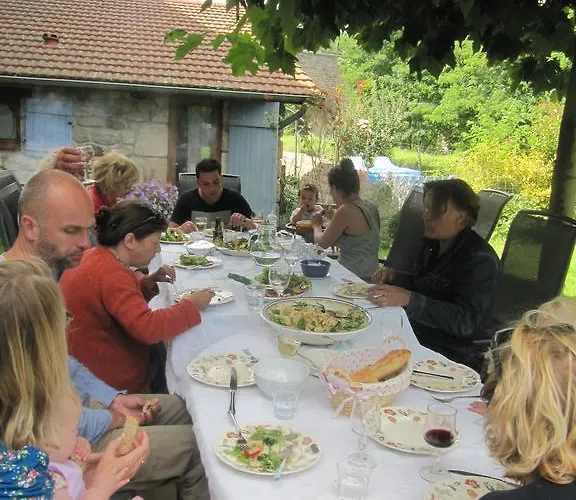 Le Massoir Holiday home Desaignes