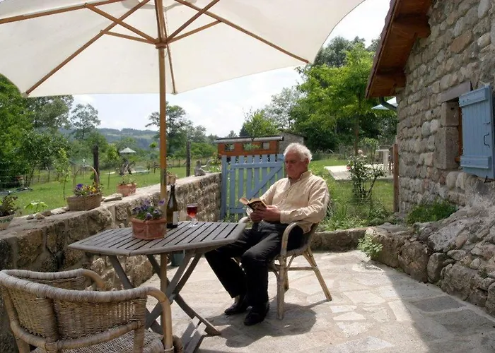 Holiday home Le Massoir Desaignes