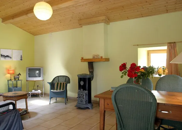 Holiday home Le Massoir Desaignes